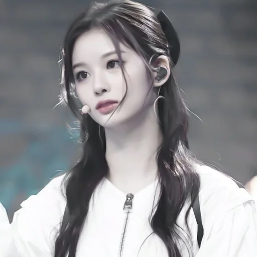 Стикер ˖ ࣪𖥻sᴜʟʟʏᴏᴏɴ @lindastik :: @fStikBot - 0