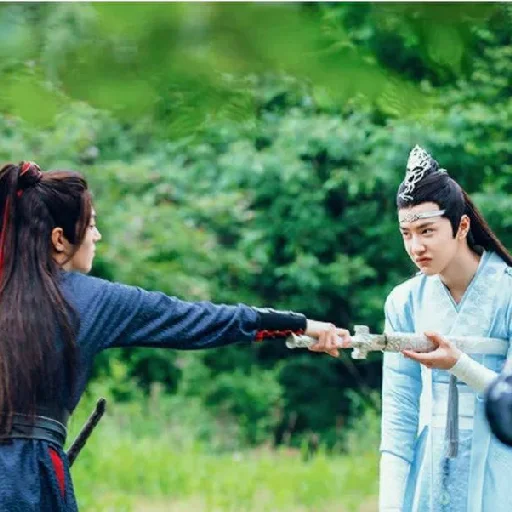 Стикер Неукротимый - 4