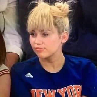 Стикер Miley's here - 1