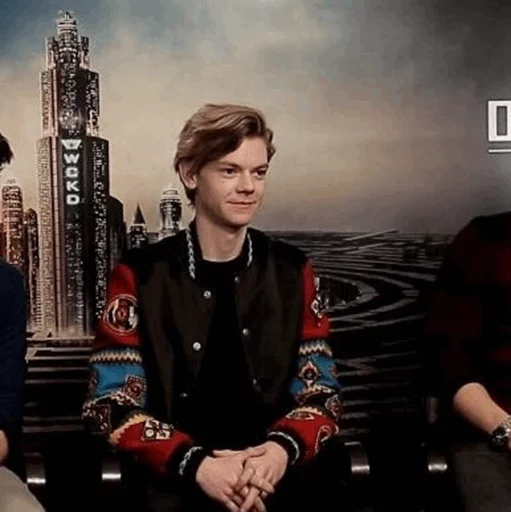 Sticker ◦Thomas† [ @StickIT ] - 11