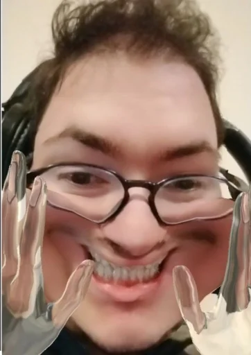 Пупс @MoiStikiBot - 