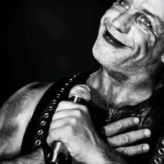 Стикер RAMMSTEIN❤️ - 7