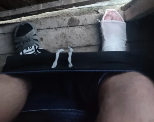 Стикер Чмакал и друзья - 9