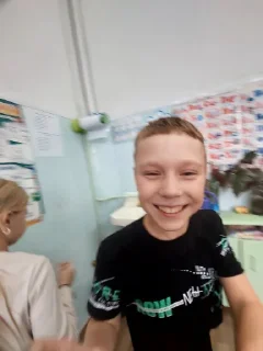 Sticker 4 б класс @TgEmodziBot - 2