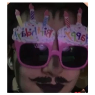 Стикер Тунтоша - 5