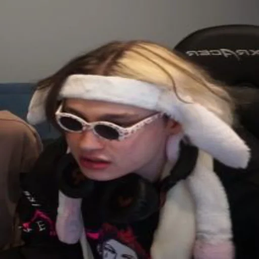 комнатный наушники Человек