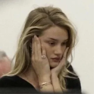 Стикер @sticksbb 🩷 <- канал со стиками - 4