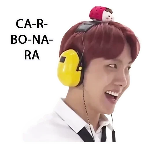 headphones human face screenshot