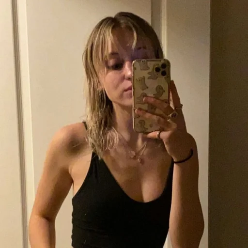 Стикер цианидка♡ :: @fStikBot - 4