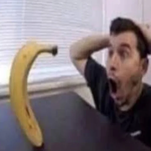 🍌😱 - 
