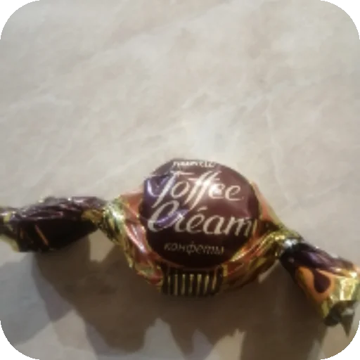 Sticker VKUSNYEKONFETKA - 1