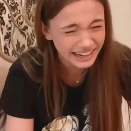 Валюша - person