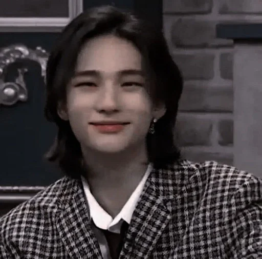 hyunjinstikr :: @fStikBot - человеческое лицо