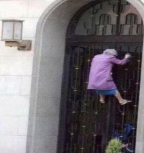 здание на открытом воздухе обувь