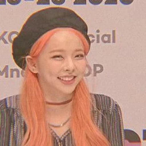 Стикер [🌻]]- Vivi @fancamstanf :: @fStikBot - 3