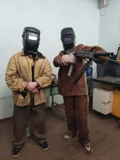 Стикер Избранные • @sticbot - 5