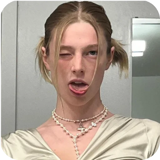 Стикер WAIFU89 - 1