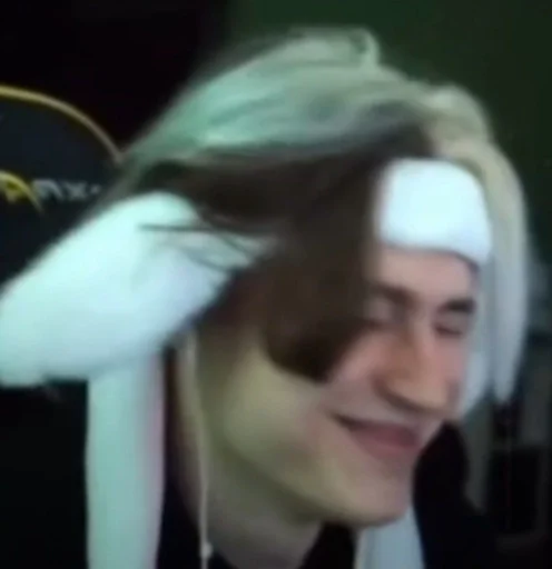 Человек человеческое лицо наушники