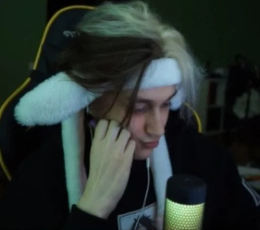 Человек человеческое лицо комнатный