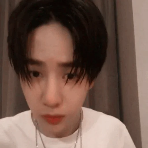 Sticker ‌‌‌‌‌‌`𝐖𝐚𝐧𝕘𓍼𝐘𝐢𝐛𝕠 @Swanpack - 10