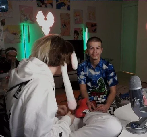 Человек комнатный одежда