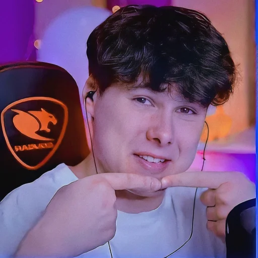 Sticker ଘ(੭ˊ꒳​ˋ)੭✧-Андрюша-♡ - 1