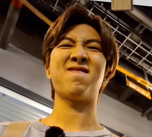 человеческое лицо статуя Человек