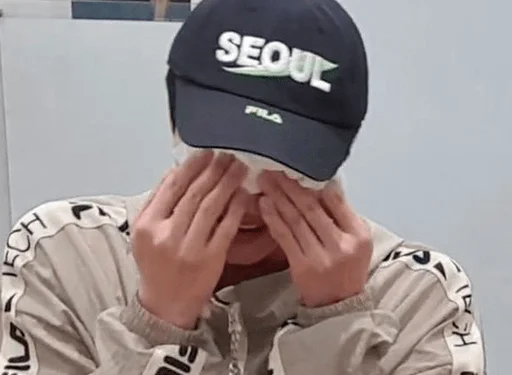 Человек бейсбол бейсболка