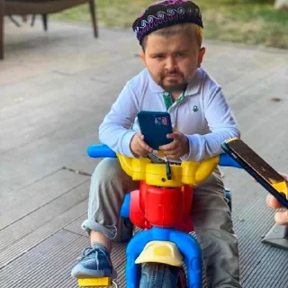 Стикер Создать мемы 👉 @Stiker_telegramBot - 3