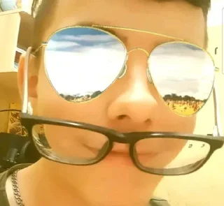 Стикер Стикеры тут 👉 @Femoji - 2