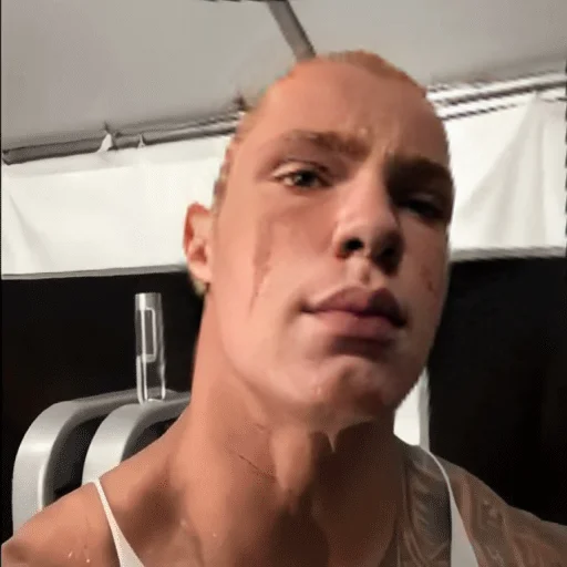 Sticker XKiketOwO_X43247_by_Stikery_dlya_peregovorovBot - 1