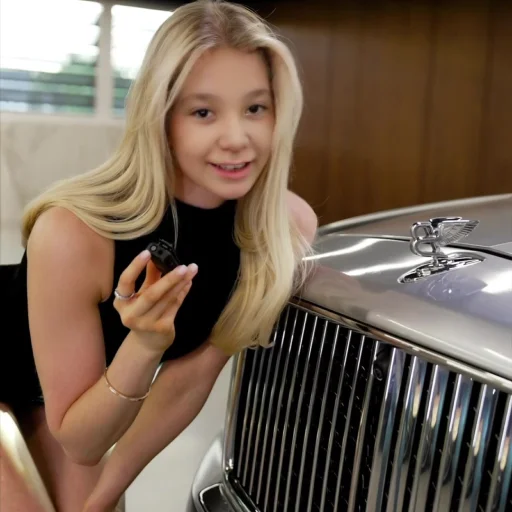 Sticker XMia22_05_X58657_by_Stikery_podrugaBot - 1