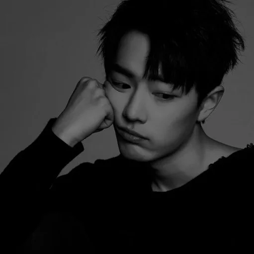 Стикер 《𝗫𝗜𝗔𝗢ᵎ𝗭𝗛𝗔𝗡   @SWANPACK - 4