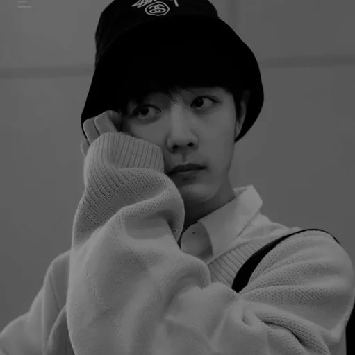 Стикер 《𝗫𝗜𝗔𝗢ᵎ𝗭𝗛𝗔𝗡   @SWANPACK - 0