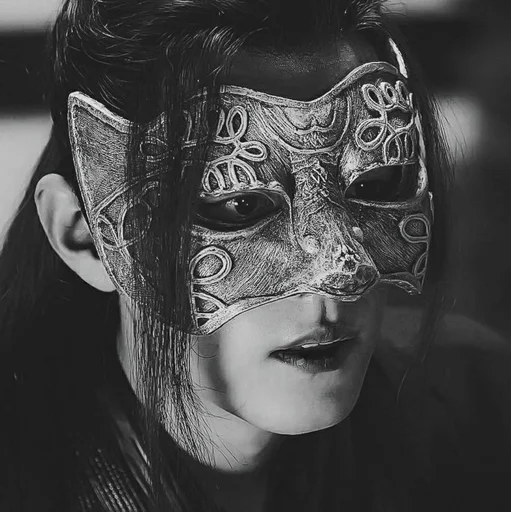 одежда маска черно-белый