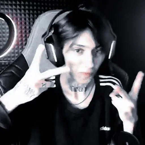 Человек человеческое лицо наушники