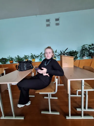 Sticker Xyjna_by_TgEmojis_bot - 1