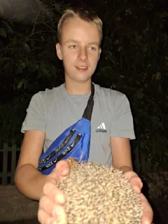 Sticker Xyjna @TgEmojis_bot - 0