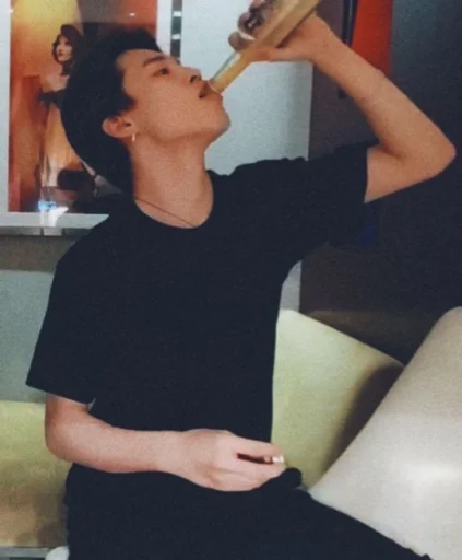 Человек одежда комнатный