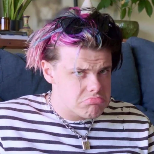 Sticker YUNGBLUD - 5