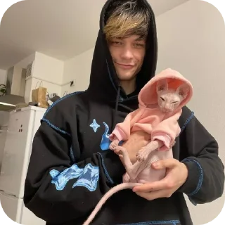 Стикер Юг с Лалой - 3