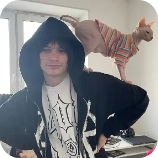 Стикер Юг с Лалой - 9