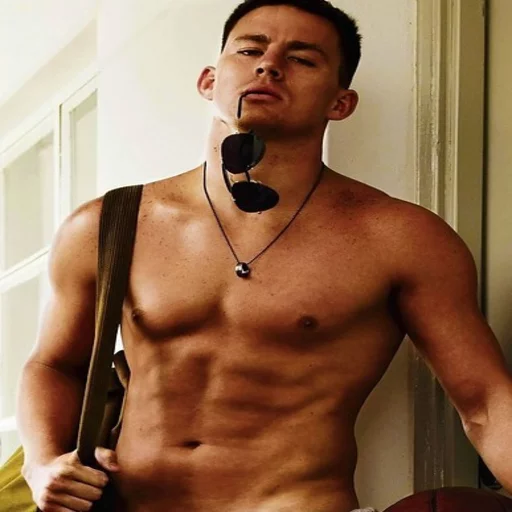 Человек грудь мышца