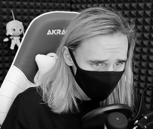 Стикер Yley🤍 - 3