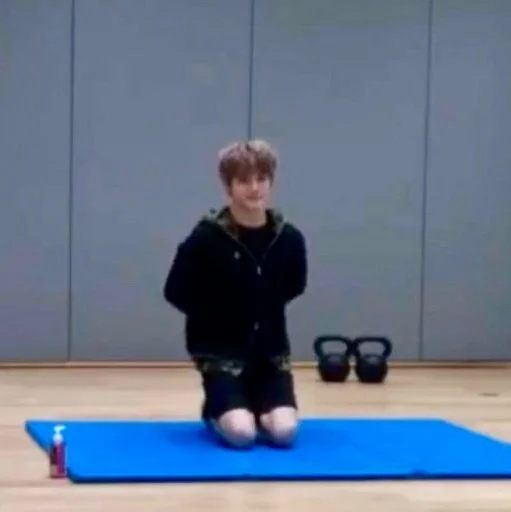 равновесие физическая подготовка циновка