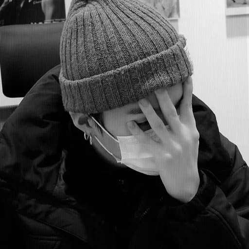 Sticker Yoongirbb🦭 :: @fStikBot - 7