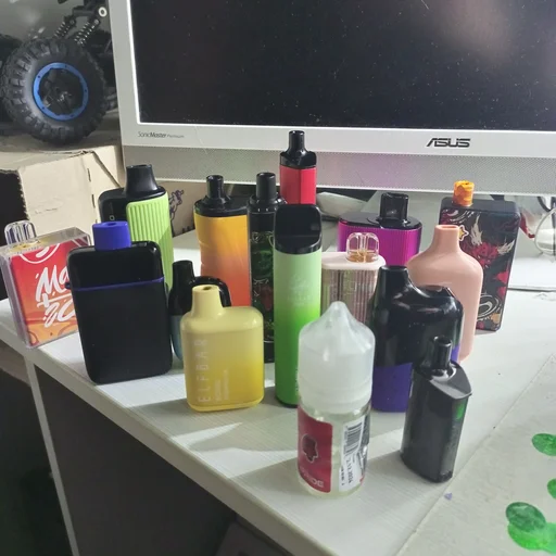 Стикер Yumorrrrrrrr - 1