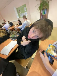 Стикер Пак создан в @moyi_stikery_bot - 0