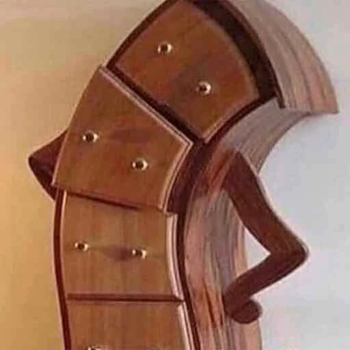 стена шлем деревянный