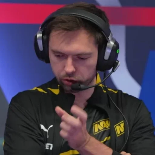 Sticker a7e5b9ab_e6f3_4610_bbf5_6d9013e8b63e_by_sticat_bot - 1